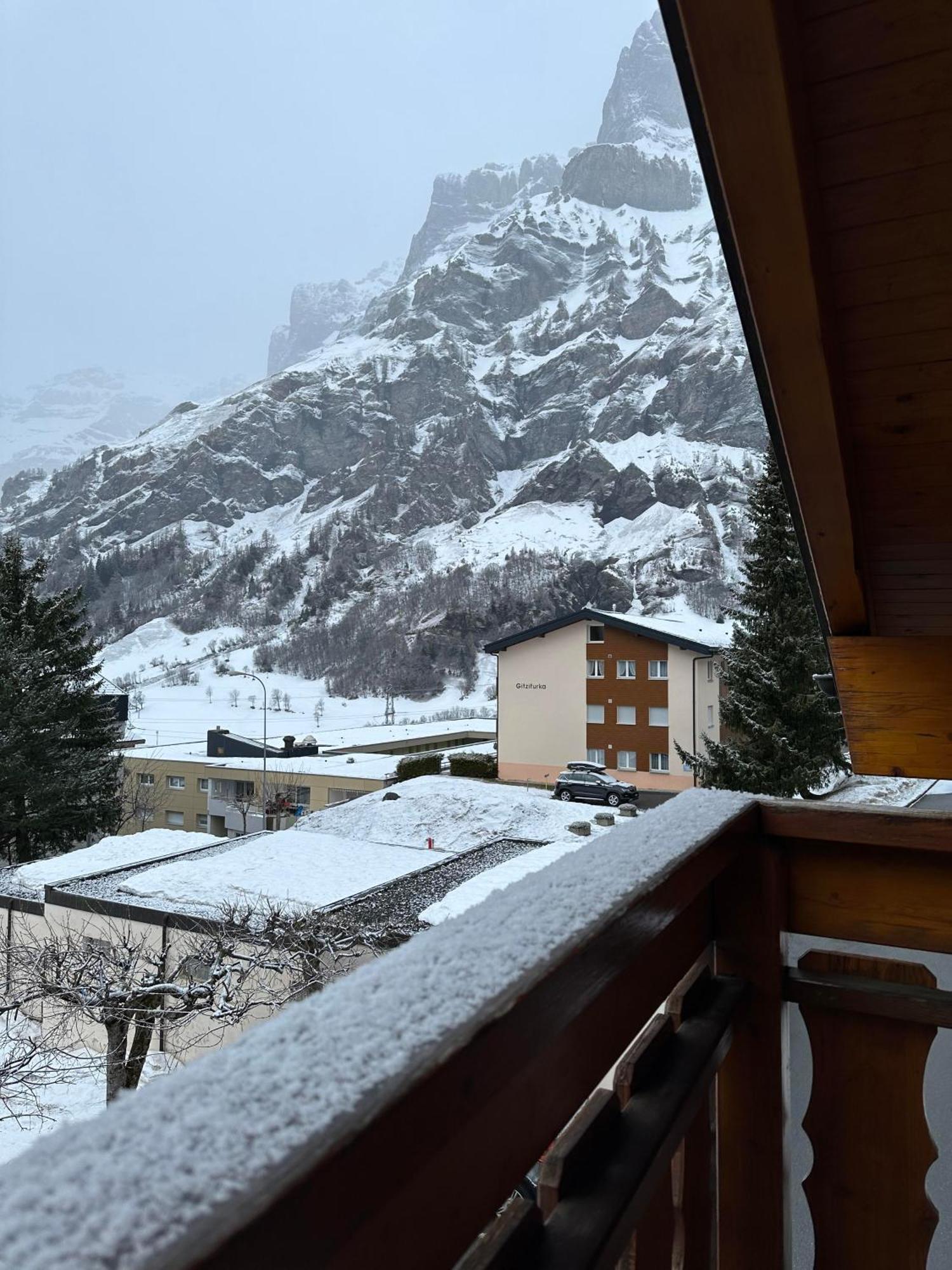 Touristenheim Bergfreude Leukerbad Eksteriør billede